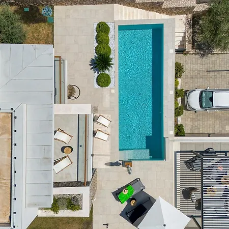 Luxury Seaview Rosciola Appartamento *