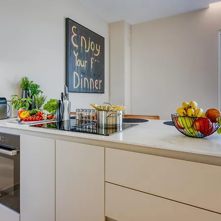 Luxury Seaview Rosciola * Crikvenica